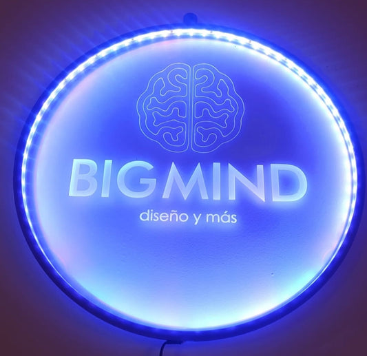 Logo personalizado en MDF cortado a laser