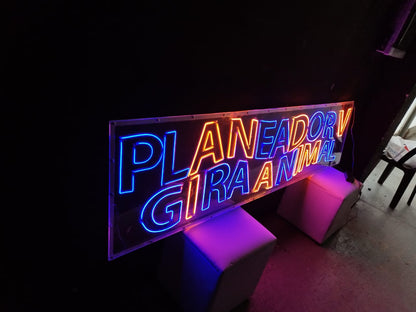 Cartel Neón LED Personalizado — Neon Flex a Medida