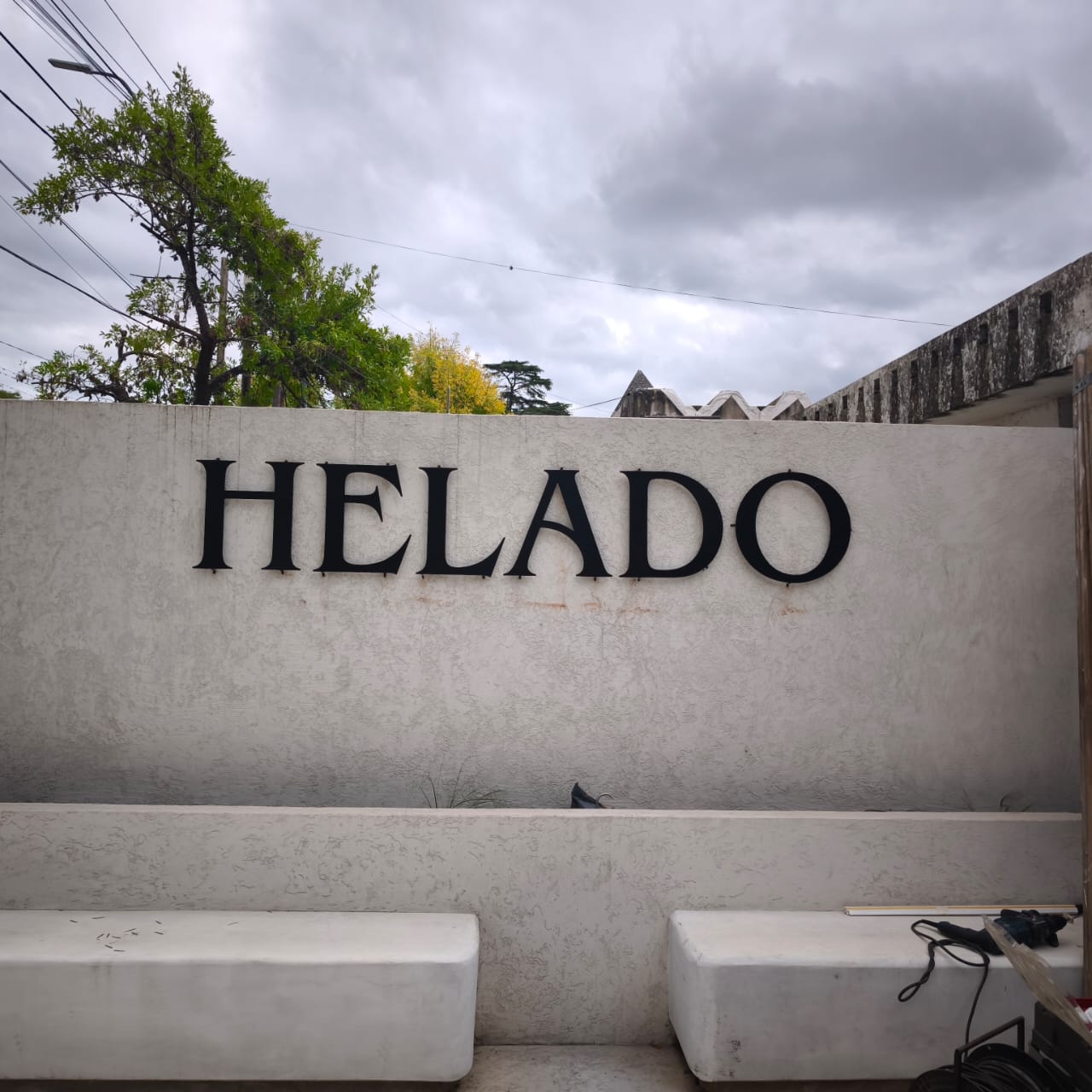 Letras Corpóreas y 3D para Fachada — Corte Láser