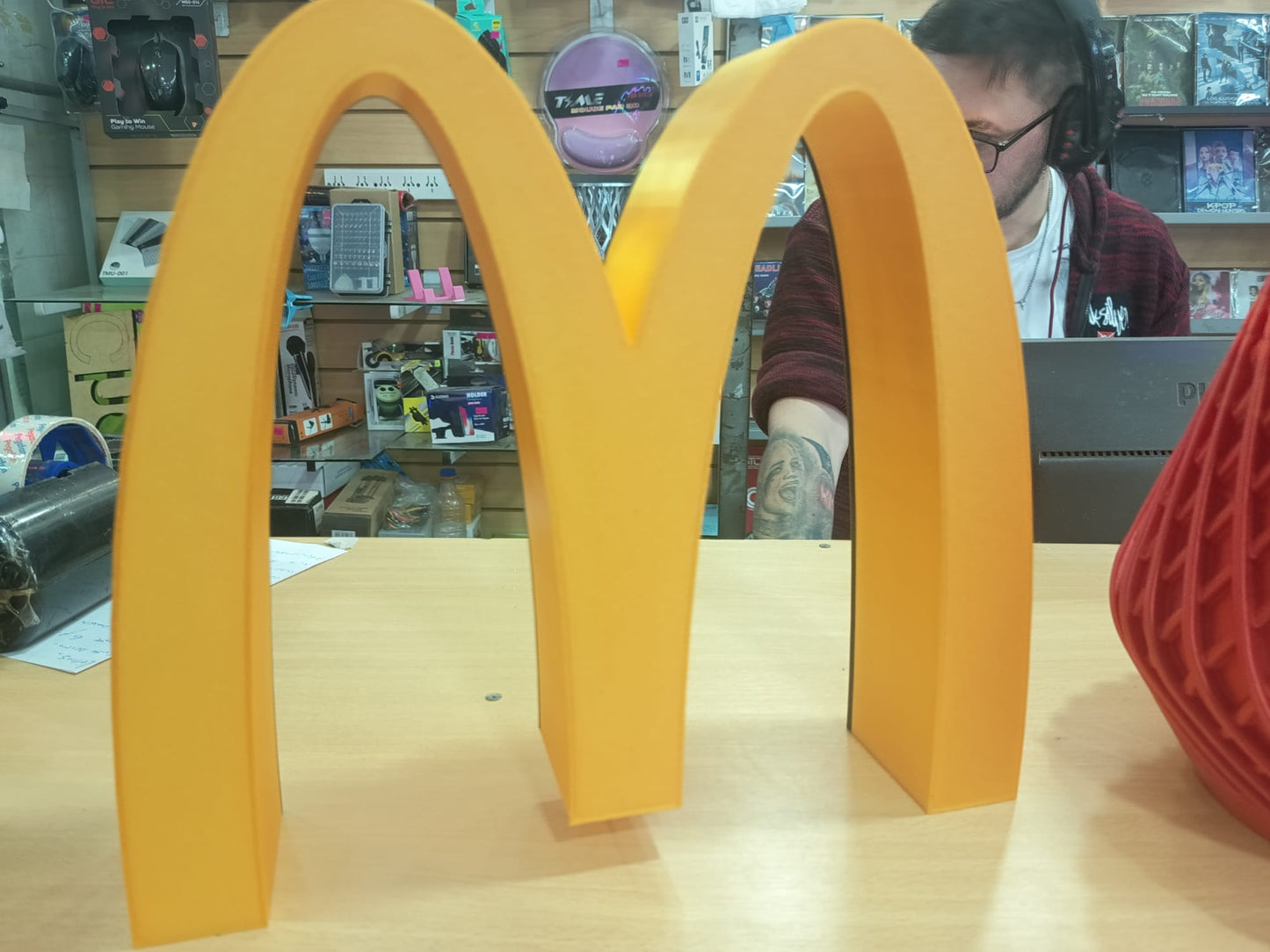 Logo McDonald's 3D Impreso en PLA — Decoración y Diorama Personalizable