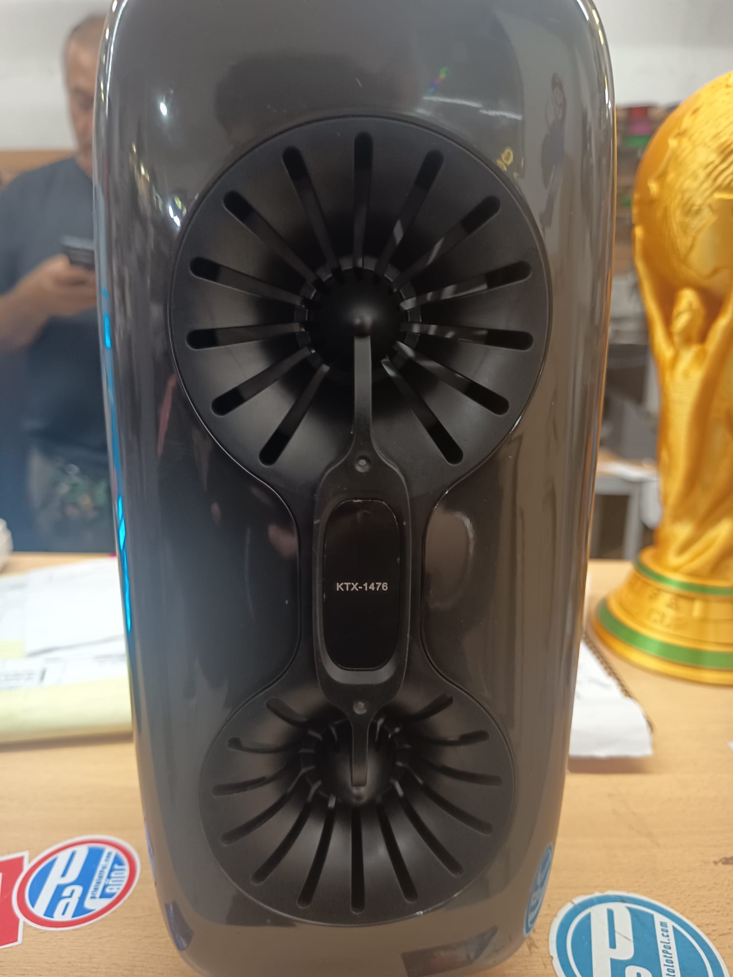 Parlante Bluetooth KTX-1476 Oval Gris — Stereo Portátil Doble Driver